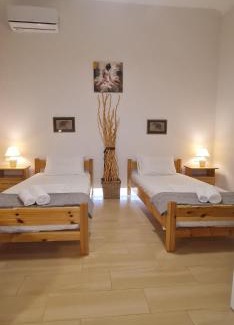 Nea Chora House | Thalia's House, private by the beach with Sea view