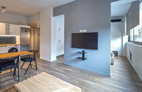 Psirri Apartment | The LOFT Modern/Luxurius residence in Psyrri