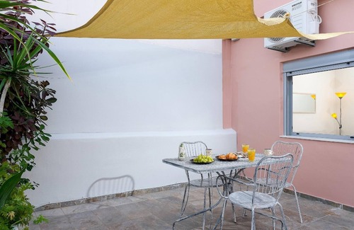 Heraklion Apartment | The Museum View Suite