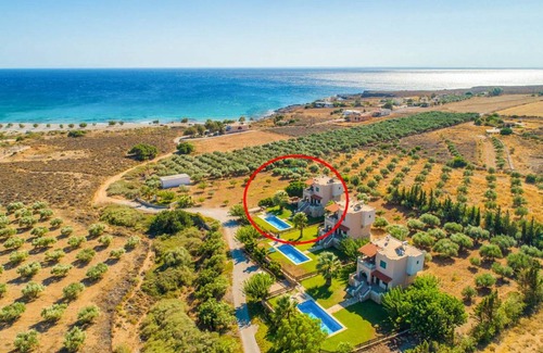 Fragkokastello Villa | Theo Beach Villa