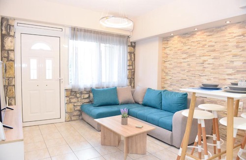 Kalamata Apartment | Theoni's Seaside Apartment