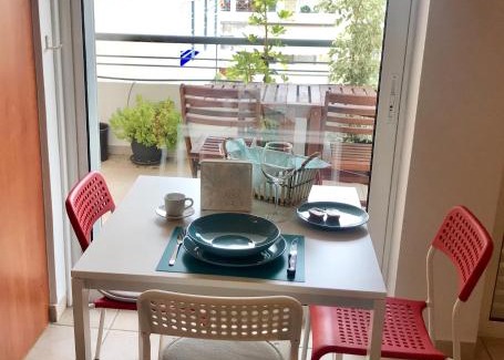 Kinosargous Apartment | Top for sightseeing 4th floor studio veranda!