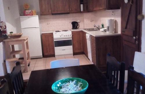 Arachova Ski Chalet | TRADITIONAL CHALET-LIVADI-ARACHOVA-GREECE