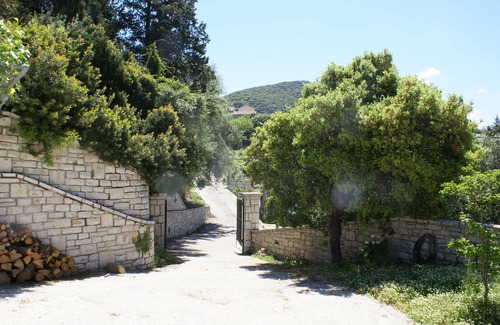 Petaleia House | Traditional village house with fantastic sea views