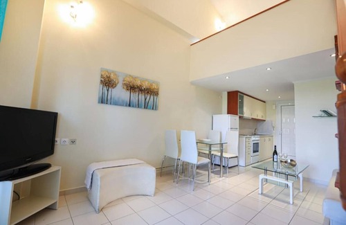 Gouvia Apartment | Tranquil apartments Corfu maisonette 1