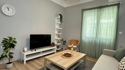 Ano Kipseli Apartment | Urban Breeze Aparments