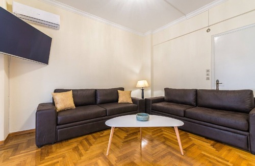 Athens City Centre Apartment | Victoria Queens Paradise Apartments is centrally located, so you can easily get to know the city's fascinating tourist attractions