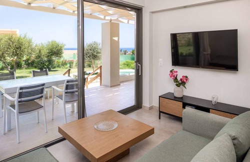 Adelianos Kampos Villa | Villa ∙ 2 bedrooms ∙ 4 guests