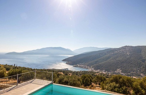 Aetos Villa | Villa ∙ 2 bedrooms ∙ 4 guests