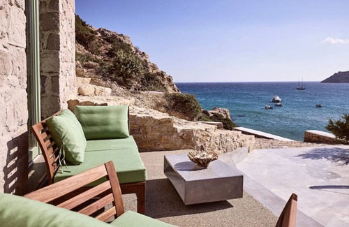 Milos Villa | Villa ∙ 2 bedrooms ∙ 4 guests