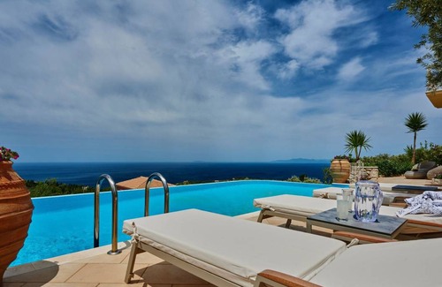 Kavallos Villa | Villa ∙ 3 bedrooms ∙ 7 guests