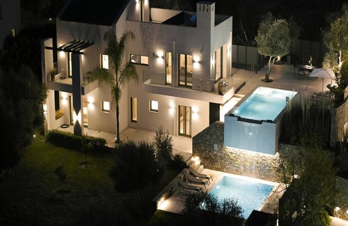 Prinos Villa | Villa ∙ 4 bedrooms ∙ 11 guests