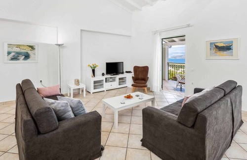 Agios Stefanos Villa | Villa ∙ 4 bedrooms ∙ 8 guests