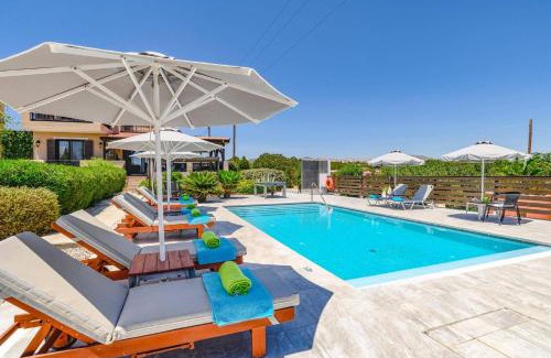 Gennadi Villa | Villa Alnika Acacia by Villa Plus
