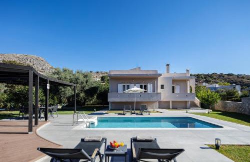 Monopari Villa | Villa Amalia