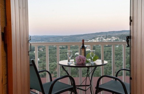 Makhairoi Villa | Villa Aris