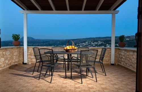 Makhairoi Villa | Villa Aris