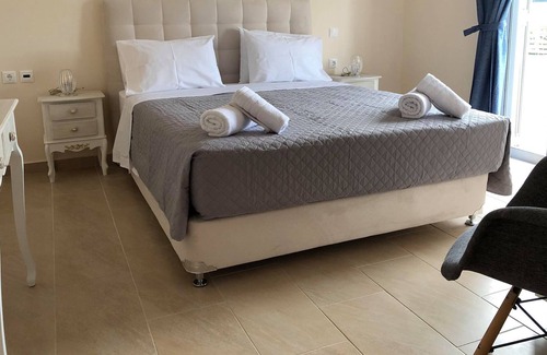 Pesada House | Villa Arsinoe - Two Bedroom Villa