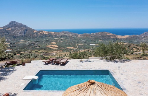Mariou Villa | Villa "asomatos" Kreta, Südküste, Plakias, Preveli mit Atemberaubender Aussicht