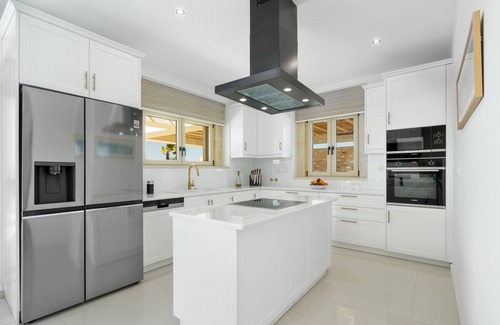 Apokoronas House | Villa Athena - Heated Pool & Pickleball Court