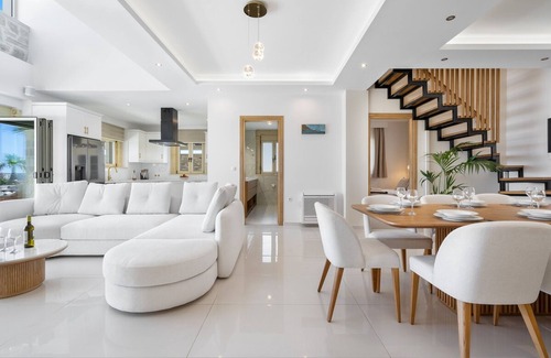 Apokoronas House | Villa Athena - Heated Pool & Pickleball Court