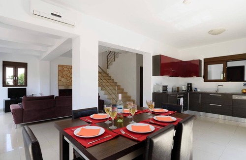 Pefkos Villa | Villa Despina by Villa Plus