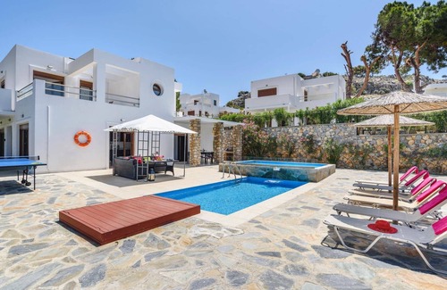 Pefkos Villa | Villa Despina by Villa Plus