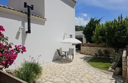 Petaleia Villa | Villa dionysus