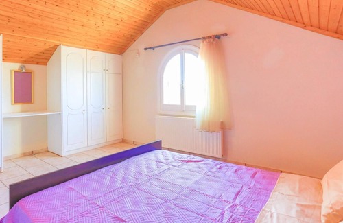 Petaleia Villa | Villa Eftihia in Nymfes