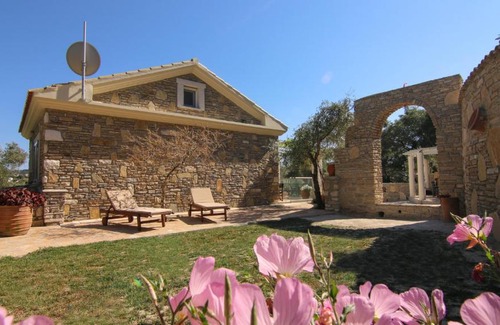Agios Stefanos Avliotes House | Villa Ellie