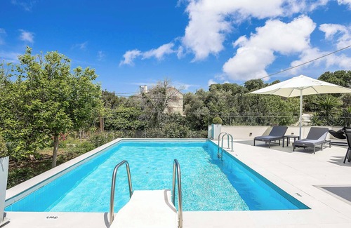 Prines Villa | Villa Filia Prines - Three Bedroom Villa, Sleeps 6