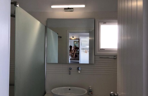 Kamari Apartment | Villa Gambas Beach Studios
