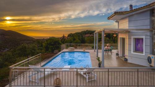 Anafonitria Villa | Villa Guesto with Private Pool