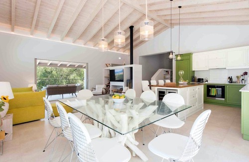 Kassiopi Villa | Villa Helonaki