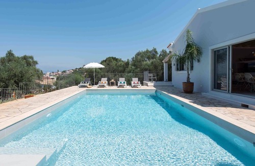 Kassiopi Villa | Villa Helonaki