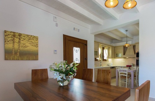 Achlades Villa | Villa in Crete with Private Pool & BBQ
