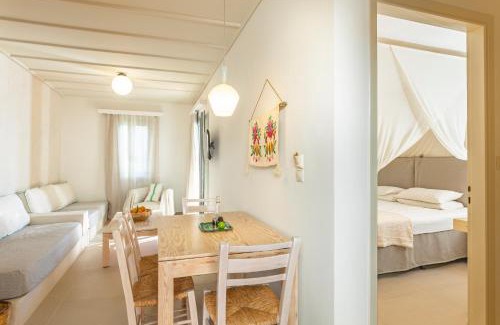 Koutouloufari Hotel | Villa Iokasti