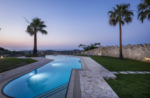 Platanias Villa | Villa Kissos - Vacation villa with private pool in Crete