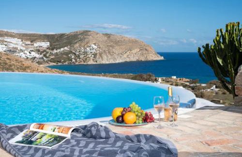 Paraga Villa | Villa Leo - Sea View Elegance and Infinity Pool