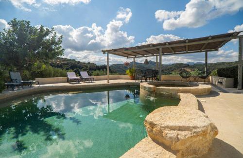 Platanias Town Villa | Villa Lucy by PosarelliVillas