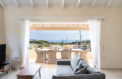 Ermionida Villa | Villa 'M Z Eternity' with Sea View, Wi-Fi and Air Conditioning