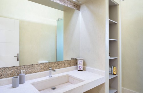 Ermionida Villa | Villa 'M Z Eternity' with Sea View, Wi-Fi and Air Conditioning