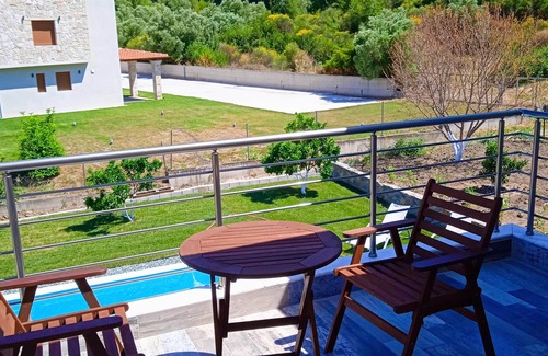 Pefkochori Villa | Villa Mediterraneo