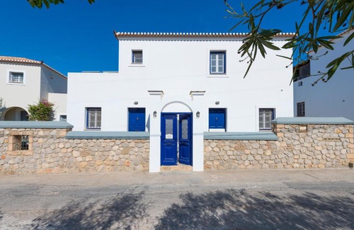 Spetses Villa | Villa Mia