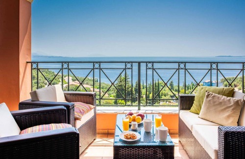 Barbati Villa | Villa Nefeli in Nisaki