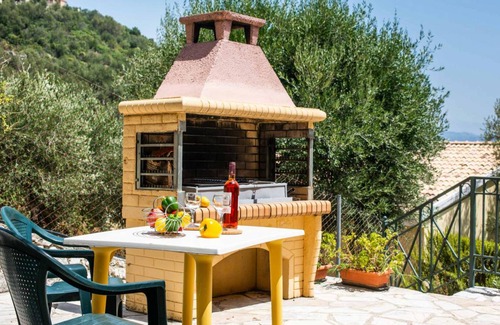 Barbati Villa | Villa Nefeli in Nisaki