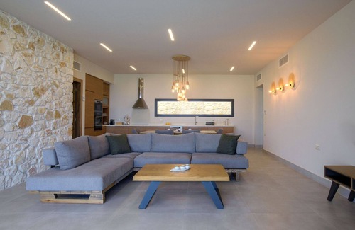 Petaleia Villa | Villa Otter - Agía Aikateríni ,Ionian Islands