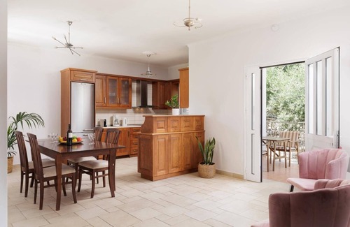 Kassiopi Villa | Villa Perla by Villa Plus