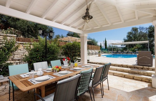 Kassiopi Villa | Villa Perla by Villa Plus