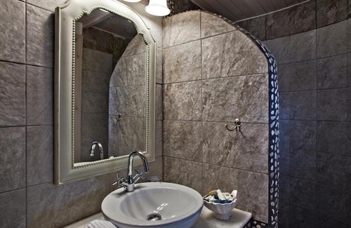 Kyra Panagia House | Villa Stamatina
